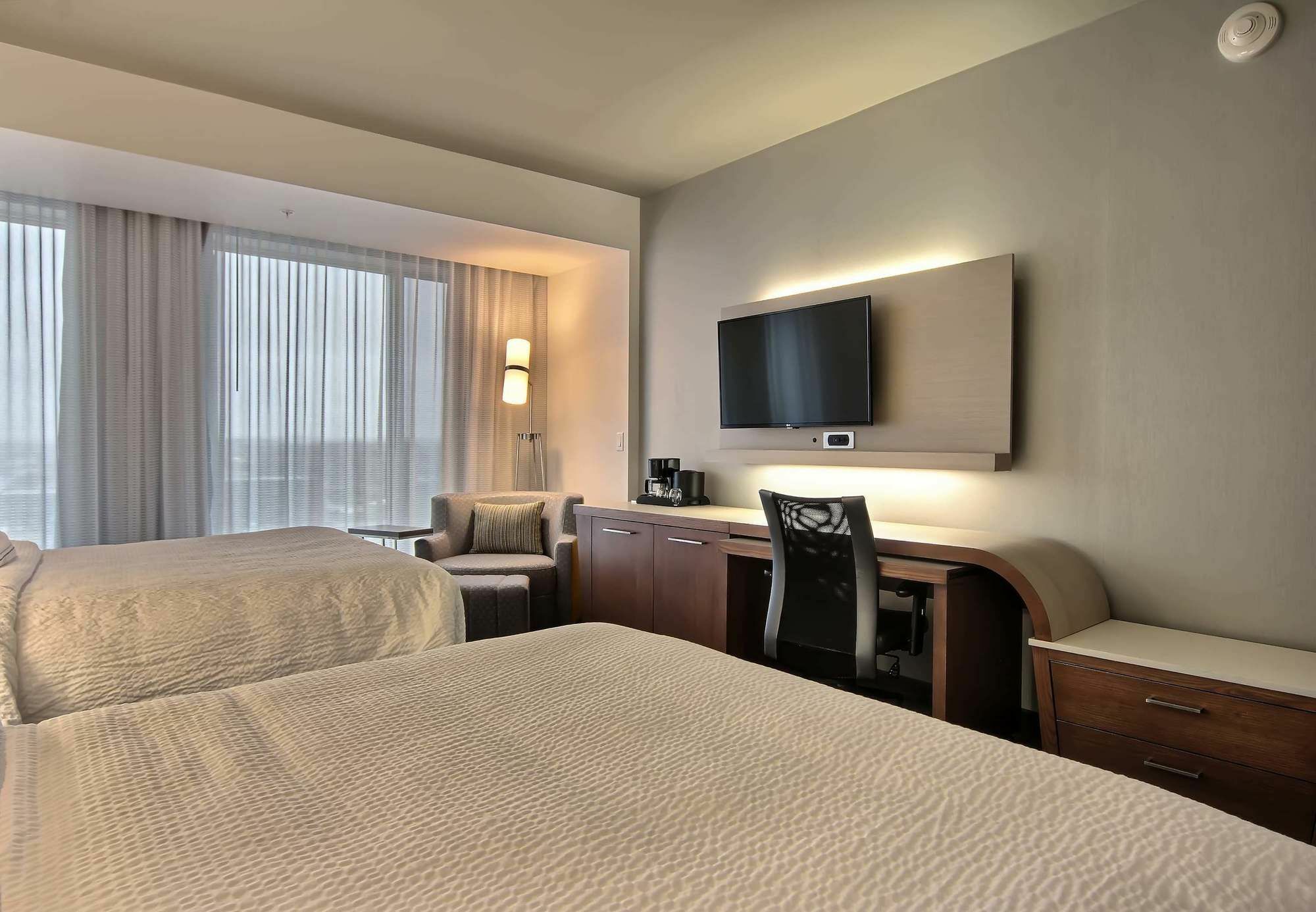Courtyard By Marriott קוויבק סיטי מראה חיצוני תמונה
